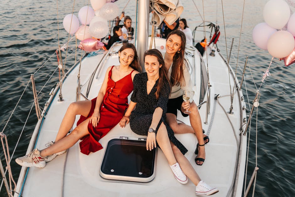 Party Boat Planning: Why You Should Rent a Boat for a Party